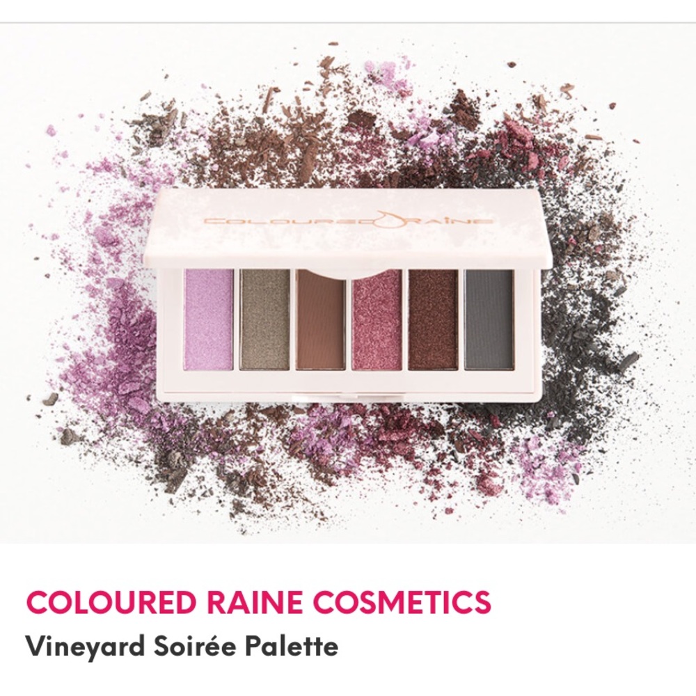 Vineyard Soirée Eyeshadow Palette with Bag New